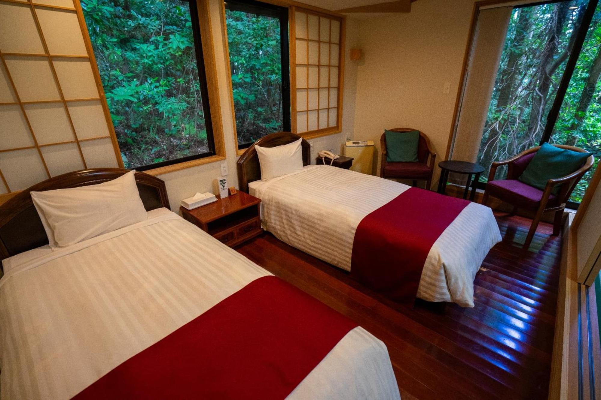 Jomon No Yado Manten Yakushima  Extérieur photo