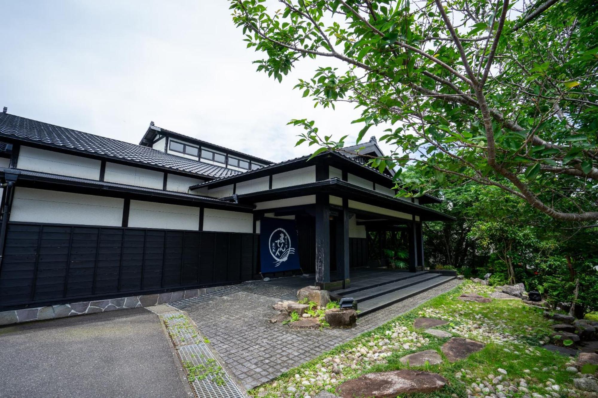 Jomon No Yado Manten Yakushima  Extérieur photo